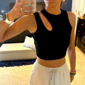 Women’s cropped tank top size XS. Brand new